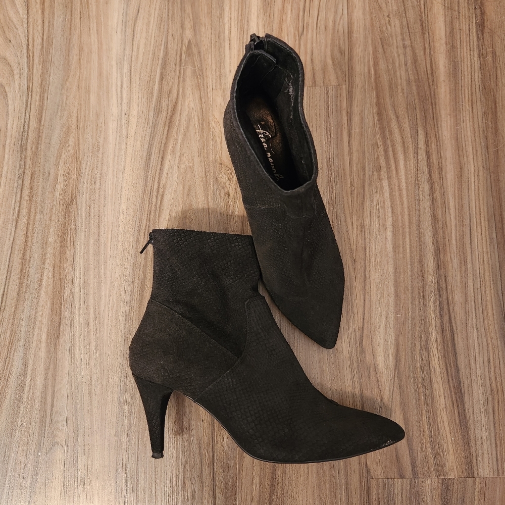 Free people willa booties size 9